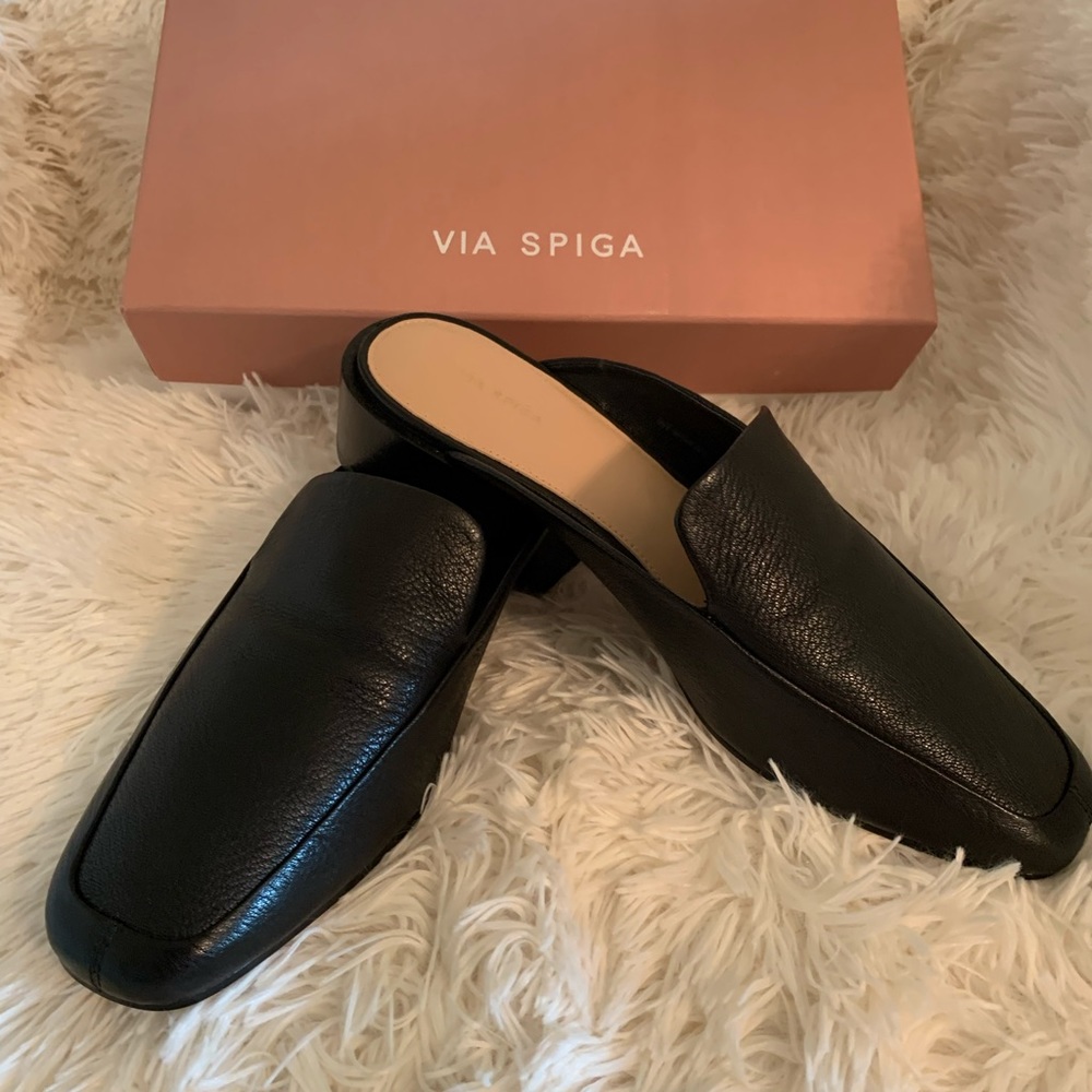 COPY - Via Spiga black Leather Mules